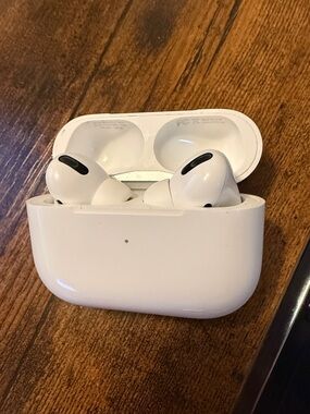 Apple AirPods Pro True Wireless Earbuds - White 1st generation
